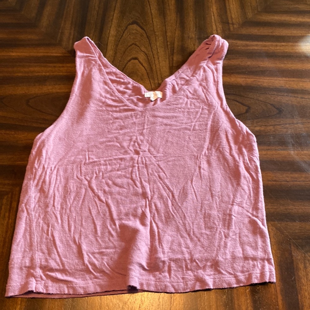 Medium size tank top